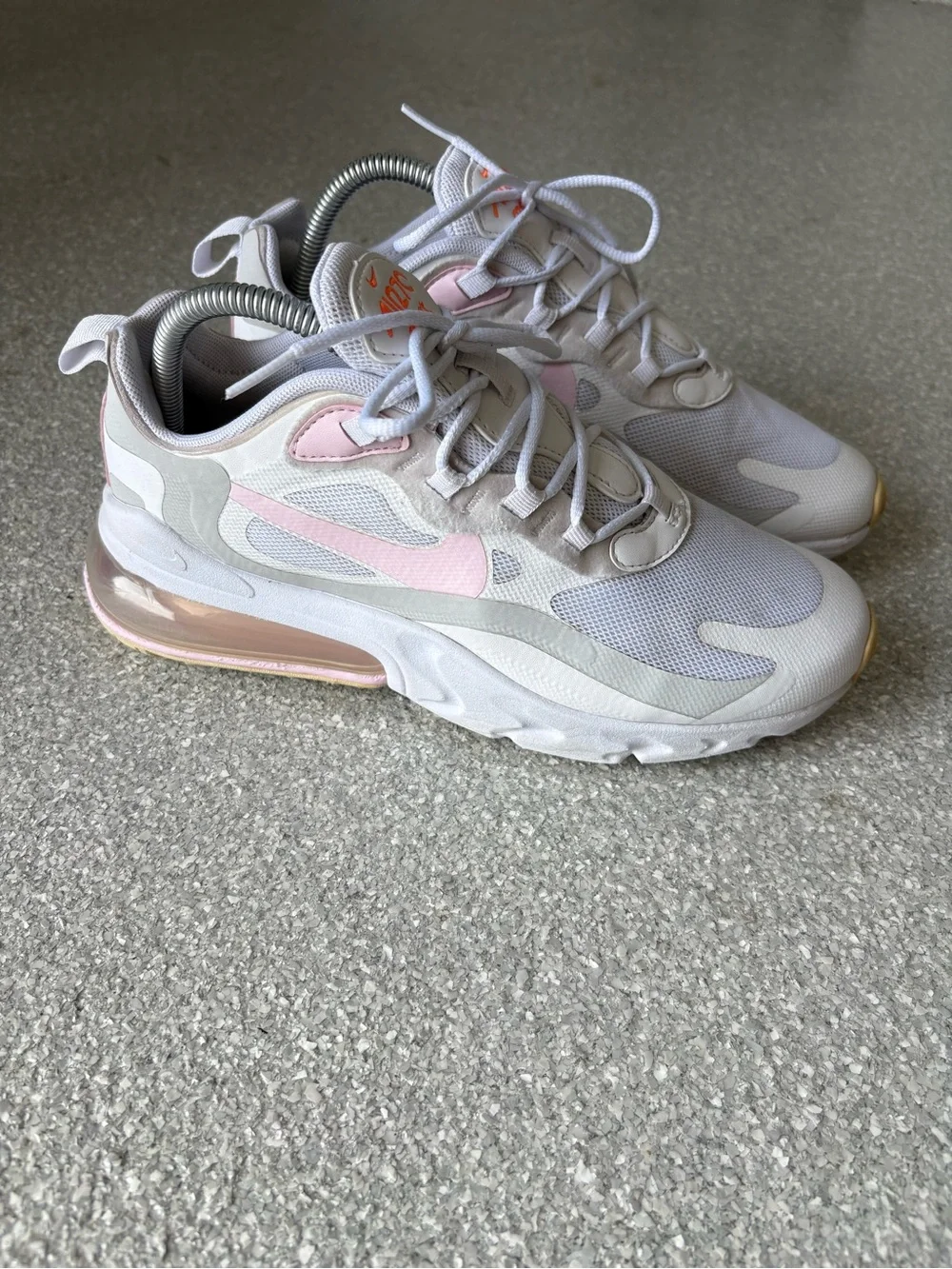 Nike Womens Running Shoes  AirMax 270 React size 8